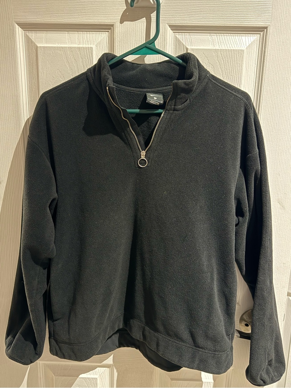 Nike Women’s Black Half-Zip Fleece Pullover Sweater